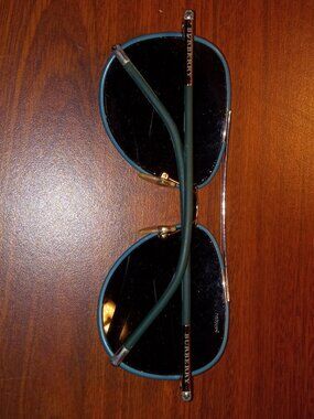 Burberry BE3078J sunglasse